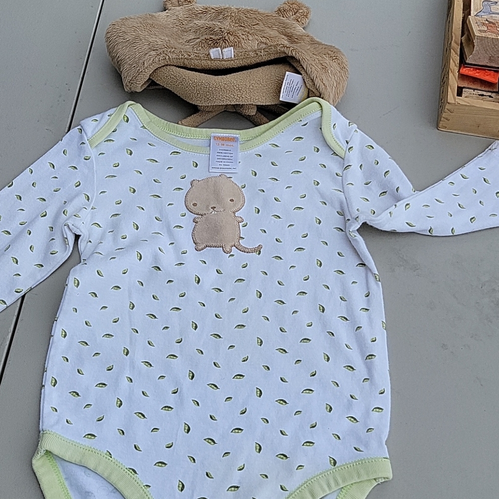 Gymboree bodysuit and hat